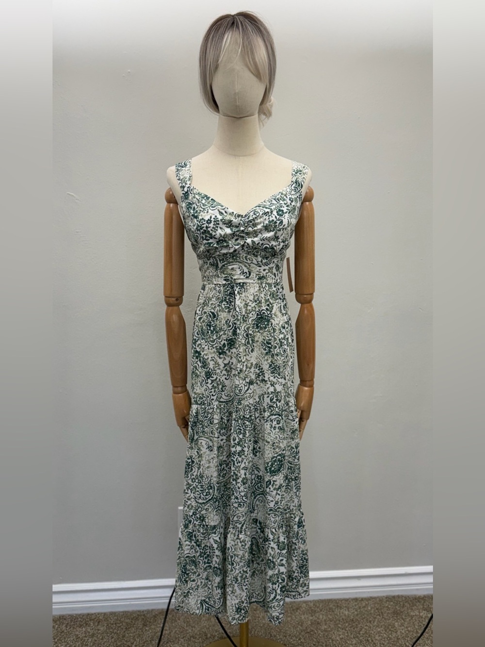 NWT Just Found Floral Maxi Dress Open Back Tie Green White Cottagecore Size L